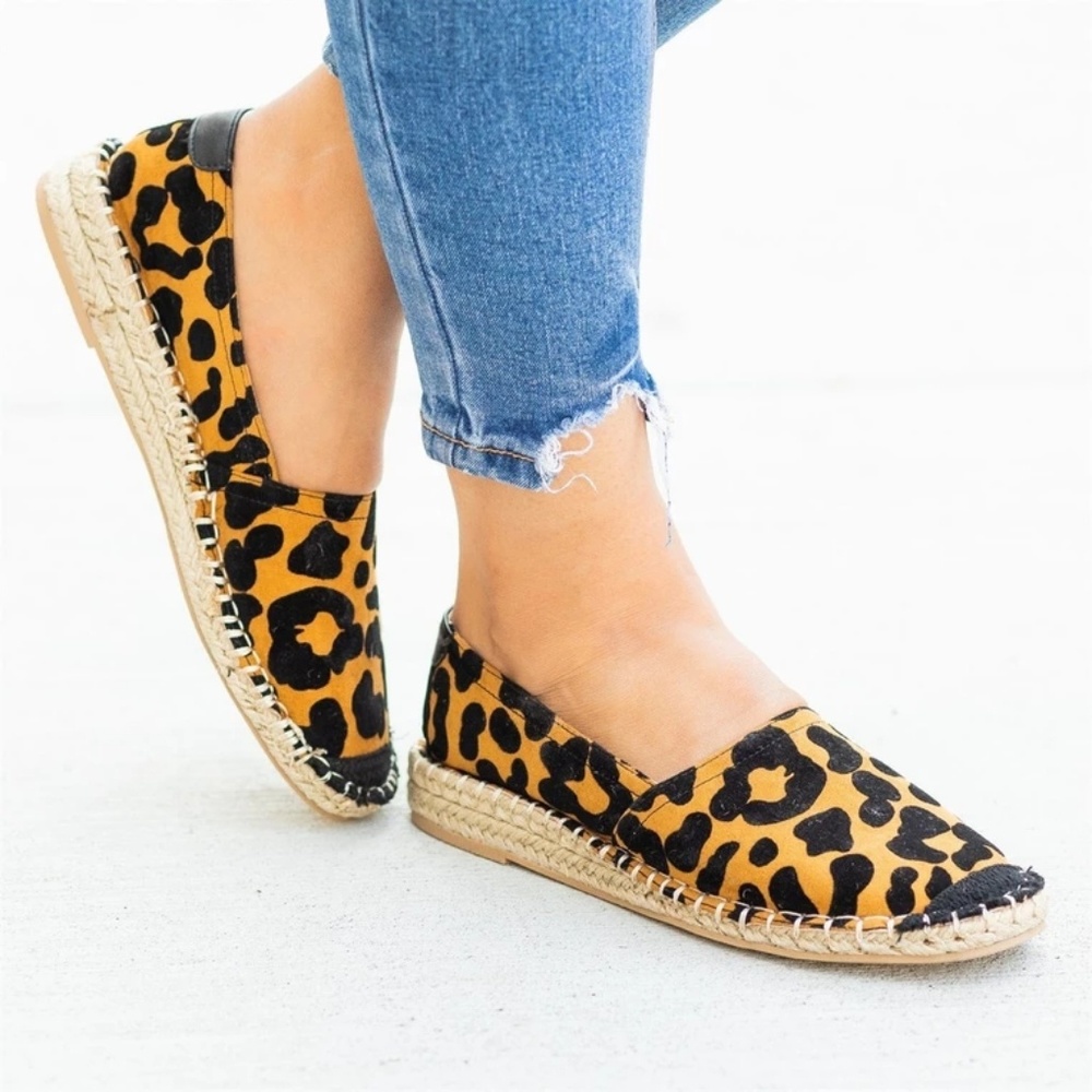 QUPID Leopard Cheetah Suede Shoes NEW ARRIVAL! - Picture 8 of 8
